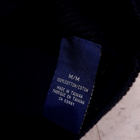 Denver hayes | Black long sleeved Ribbed Knit Sweater with Tie Detail - Picture 5 of 8